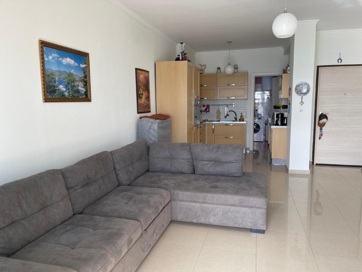 Sina Apartments Sarande Exterior photo